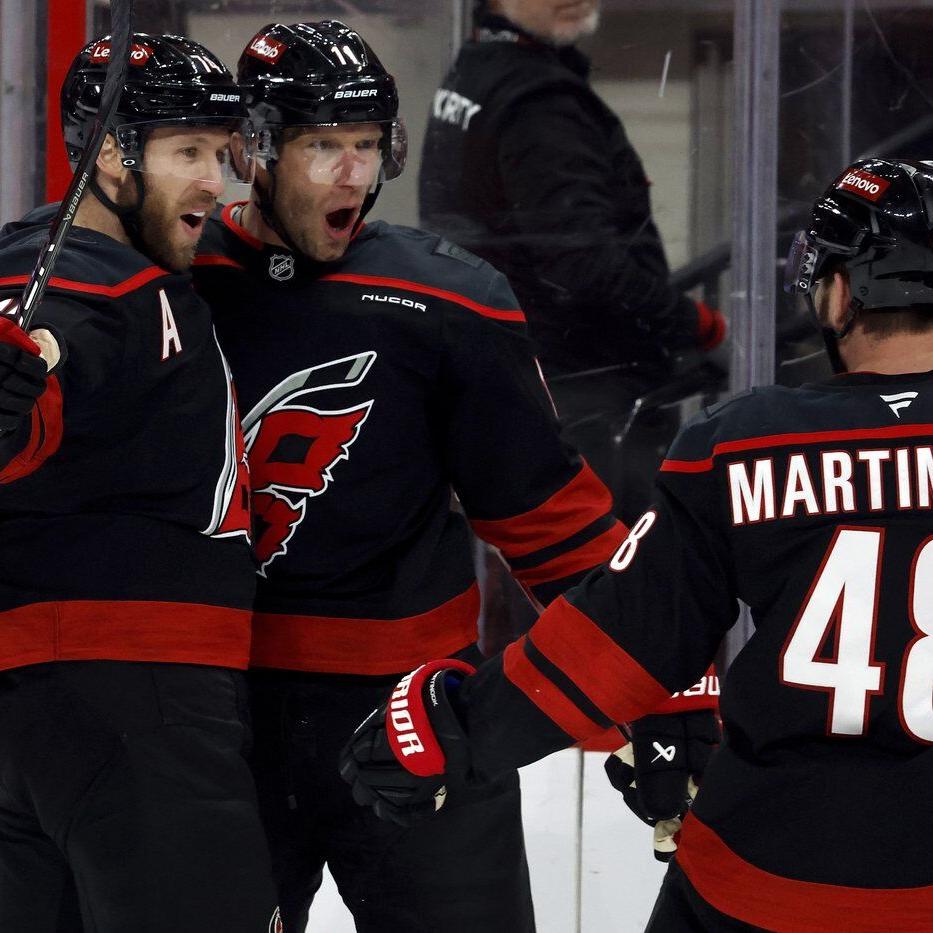Jordan Staal scores hat trick to lead Hurricanes to 6-3 win over Maple Leafs